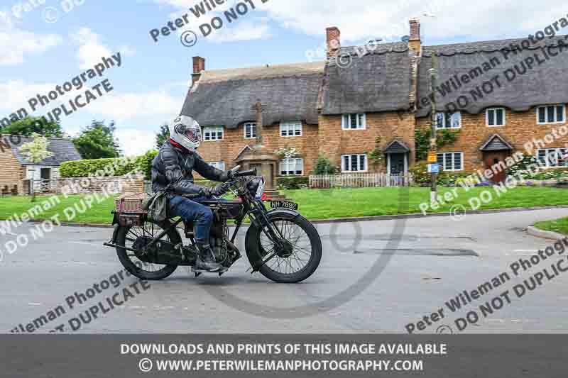 Vintage motorcycle club;eventdigitalimages;no limits trackdays;peter wileman photography;vintage motocycles;vmcc banbury run photographs